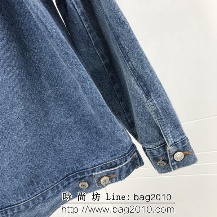 MOSCHIN莫斯奇諾 18秋冬新款 淺藍色 水洗牛仔外套 男女同款 ydi1433